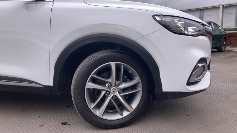 MG Hs 1.5 T-GDI Exclusive 5dr DCT Petrol Hatchback